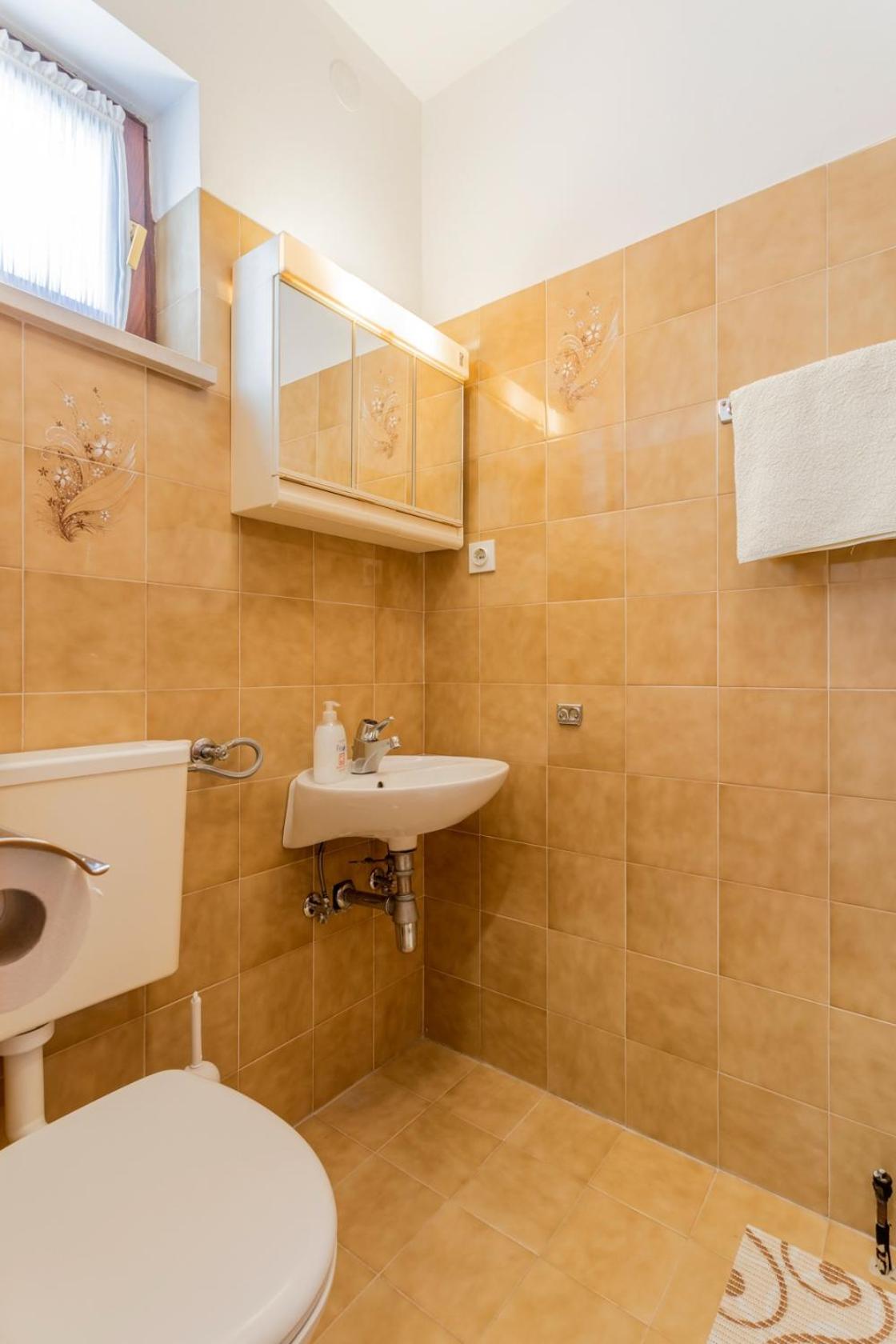 Apartments&rooms with parking space Baska Voda, Makarska - 301 Bagian luar foto