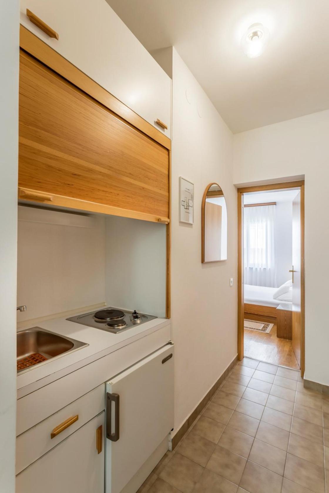 Apartments&rooms with parking space Baska Voda, Makarska - 301 Bagian luar foto
