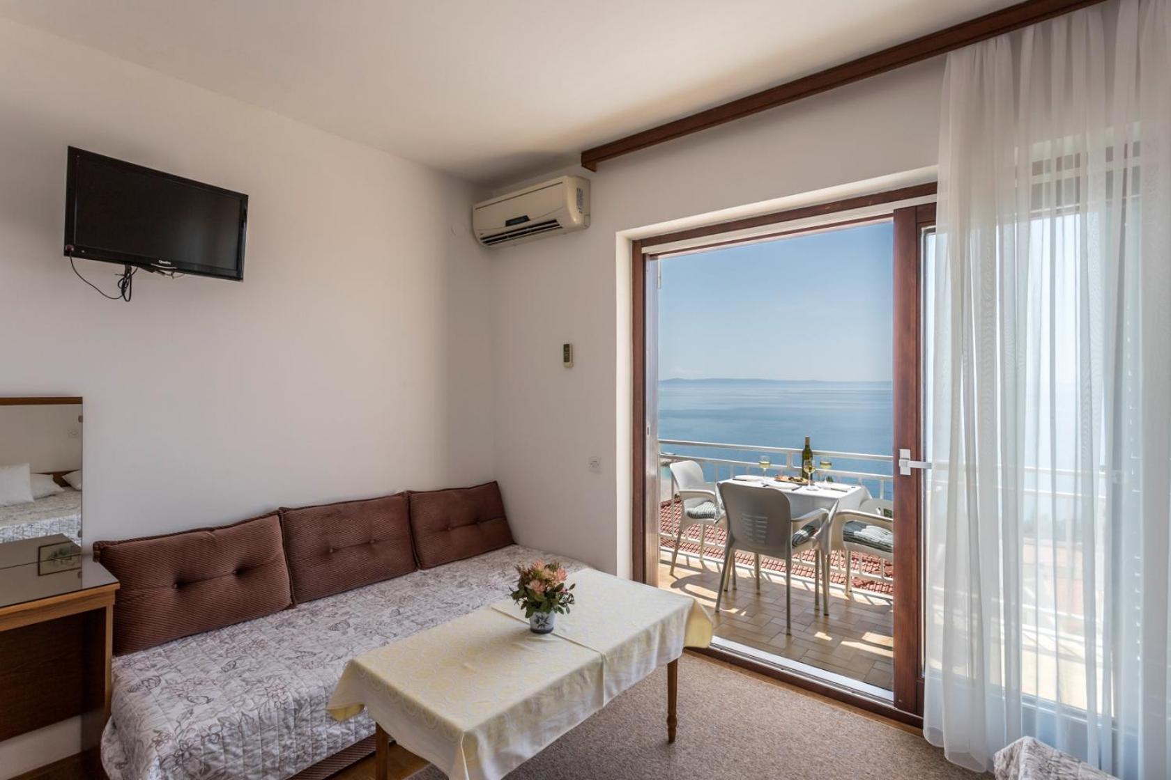 Apartments&rooms with parking space Baska Voda, Makarska - 301 Bagian luar foto