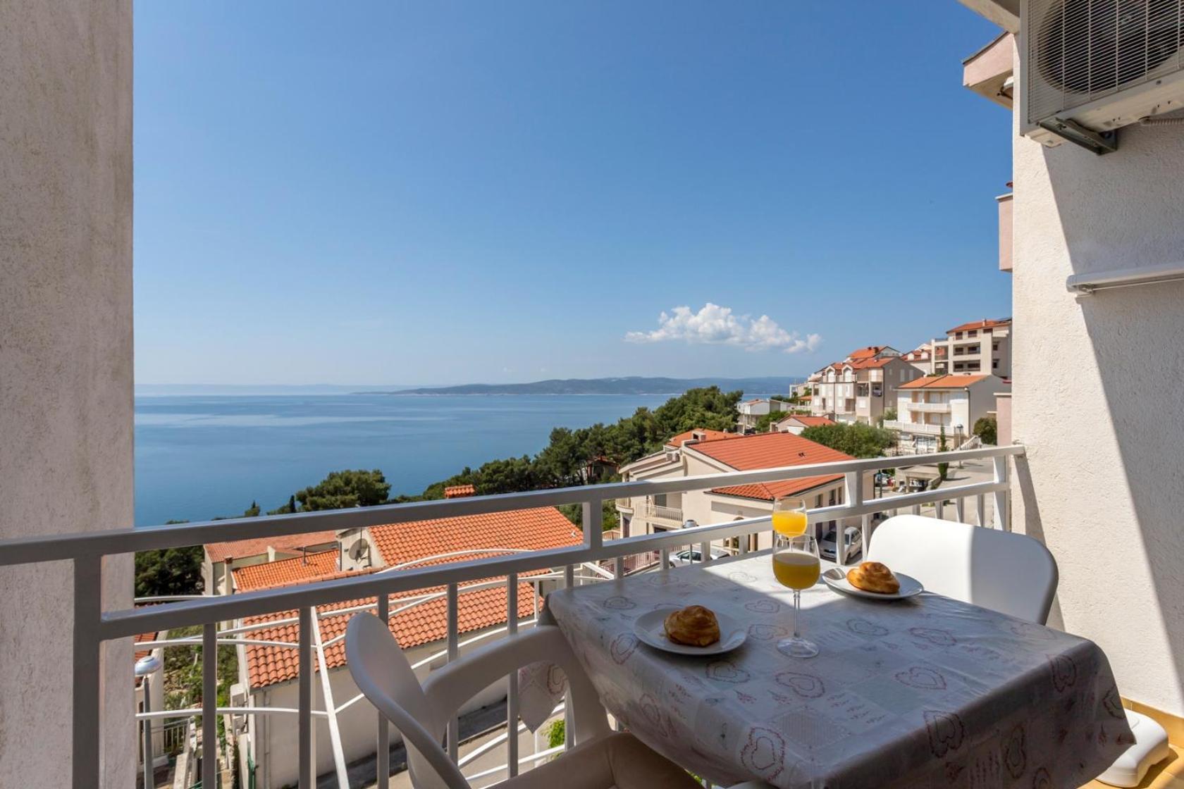 Apartments&rooms with parking space Baska Voda, Makarska - 301 Bagian luar foto