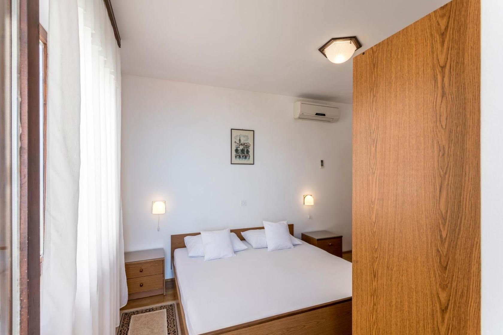 Apartments&rooms with parking space Baska Voda, Makarska - 301 Ruang foto
