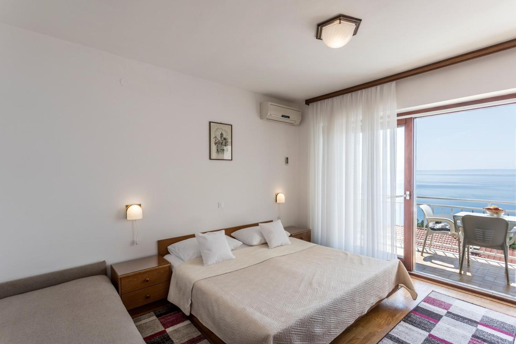 Apartments&rooms with parking space Baska Voda, Makarska - 301 Ruang foto